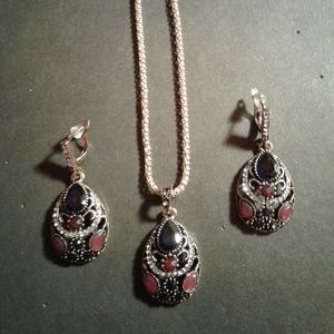 Vintage costume necklace and earring set